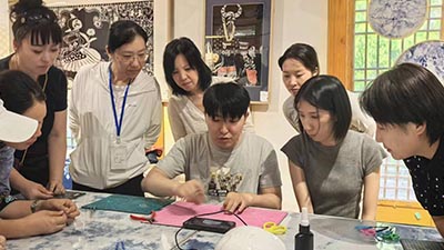 悦饰千秋天地间——花丝镶嵌首饰设计展